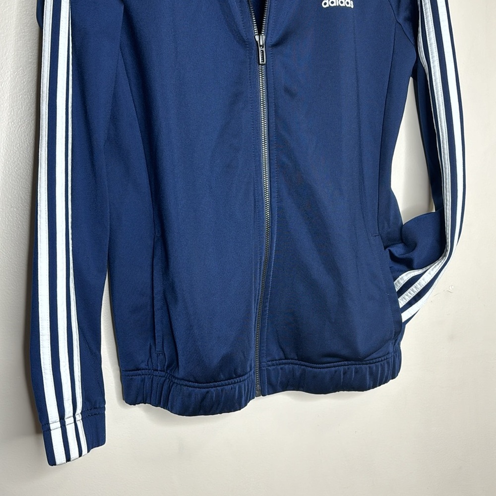 ADIDAS | Classic Blue With White Stripes Warm Up Jacket | Zip Up With Pockets - Picture 3 of 7